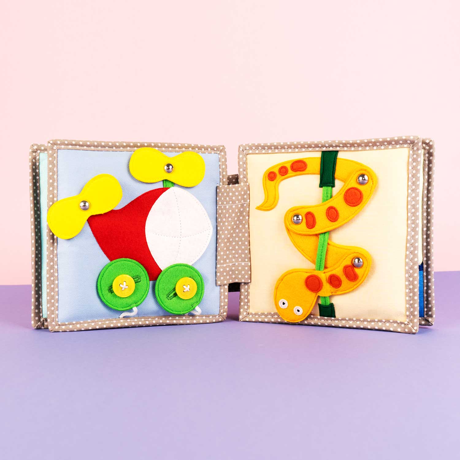 Cache-cache - 6 pages Mini Quiet Book